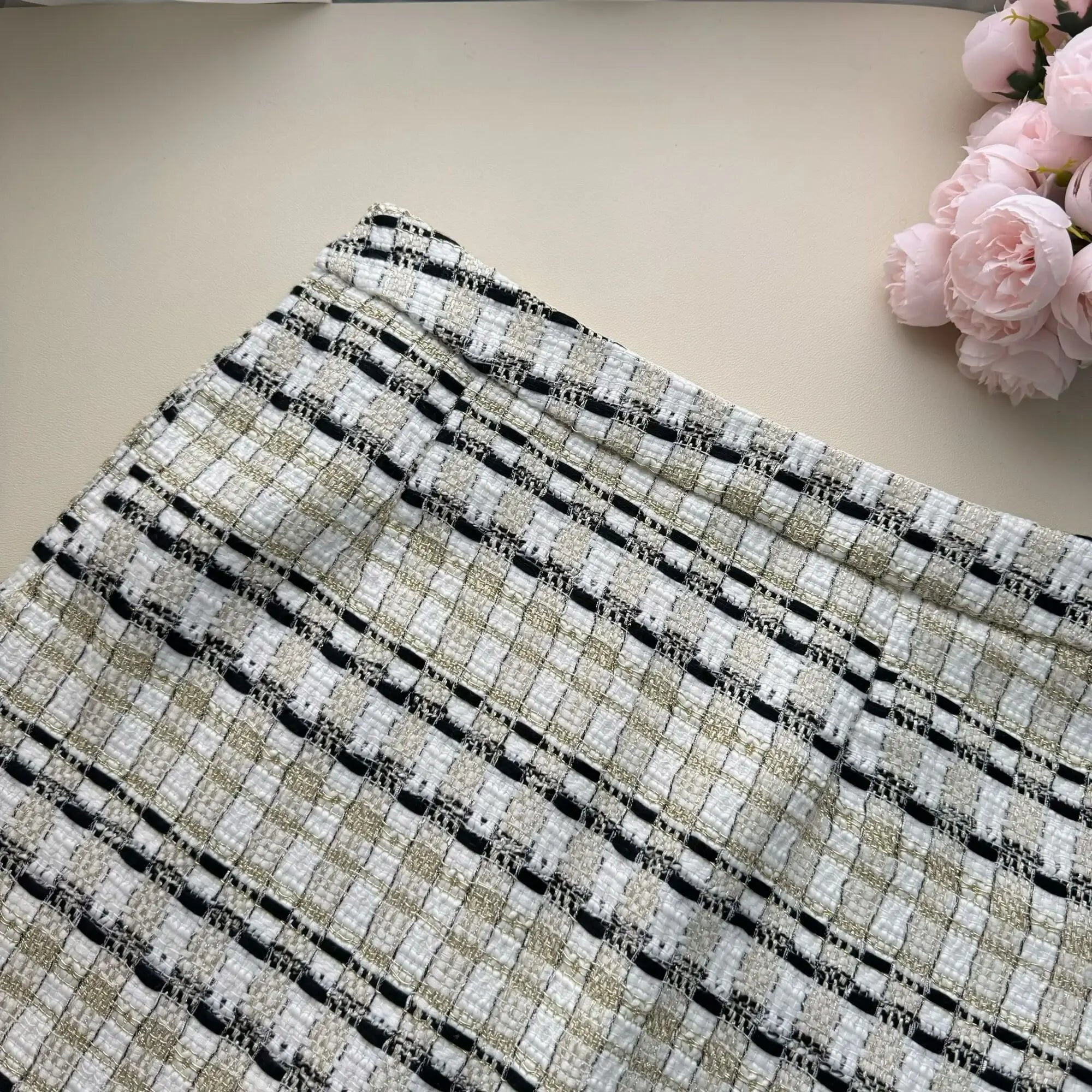 Aiertu French Luxury Small Fragrance Tweed Two Piece Set Women Sweet Crop Top + Skirt Suits Korean Hotsweet Sexy Summer 2 Piece Sets Aiertu