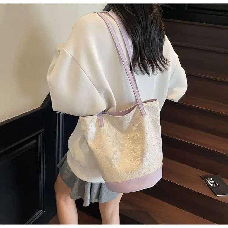 AIERTU  -  Tote Bag for Women New Style Fashionable and Versatile College Student Commuting One Shoulder Class Bucket Bags Aiertu
