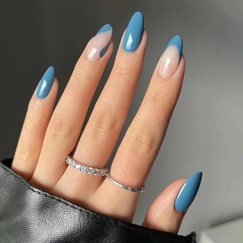 Aiertu 24Pcs Simple Green French False Nails Short Almond Fake Nails with Wave Line Design Wearable Round Head Press on Nail Tips Aiertu