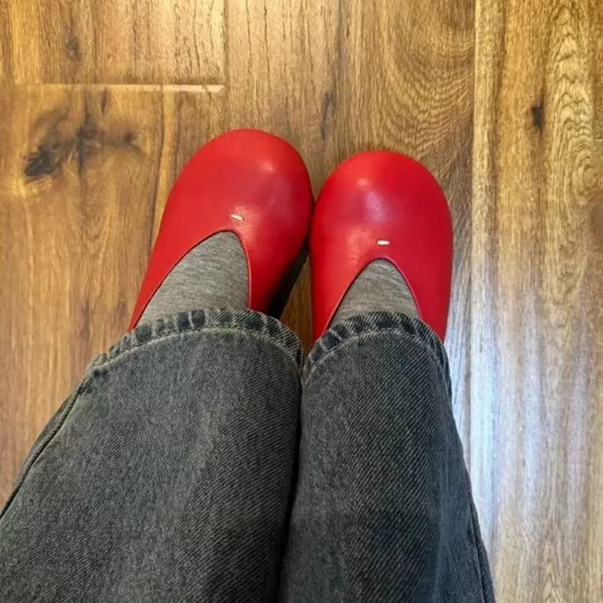 AIERTU  -  Red Round Toe Women's Mary Jane Flats Spring Cute Slip On Big Toe Ballet Flats Shoes Size 35-40 Aiertu