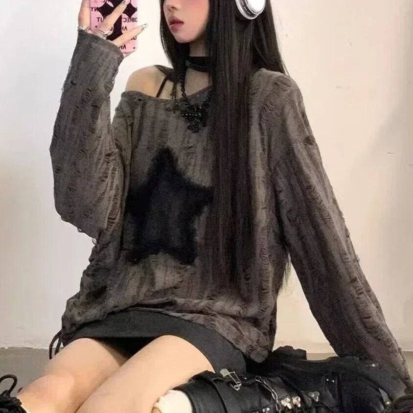 Aiertu Grunge Hole T-shirt Women Fashion Star Print Y2k Aesthetic Loose Tees Kpop Fairycore Ripped Tshirt Harajuku Gothic Streetwear Aiertu