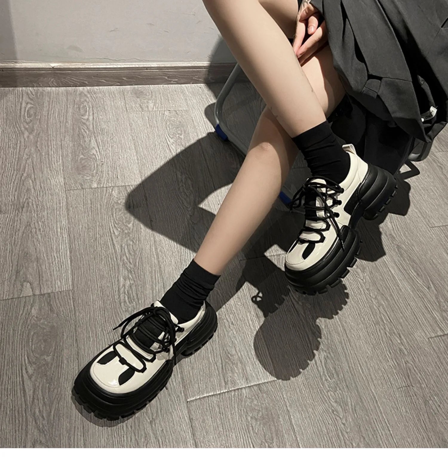 Aiertu Ladies British Casual Sport Leather Shoe Autumn New Big Head Muffin Small Leather Shoe Female Japanese College Style Single Shoe Aiertu