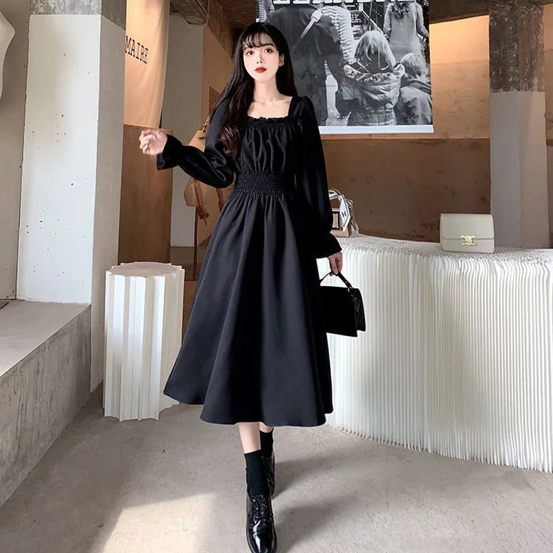 Aiertu Vintage Black Dress Women French Elegant Square Collar Long Sleeve Midi Dress Autumn Ladies Retro Clothes Chic Korean Aiertu