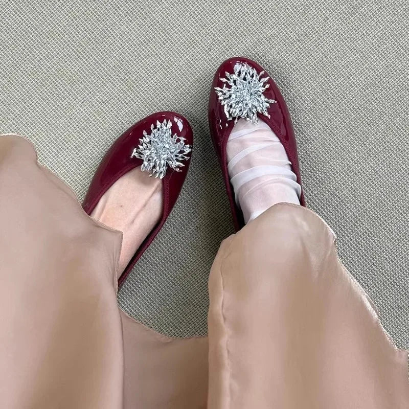 AIERTU  -  Women's Shoes Exquisite Metal Decoration Round Head Casual Shoes for Woman Fashion Ballet Flat Shoe Designer Shoes Zapatos Mujer Aiertu