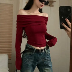 Aiertu Sexy Tops Off Shoulder Long Sleeve Crop Top Women's Autumn/Winter New Spicy Girl Slim Fit Short Red T-shirt Aiertu