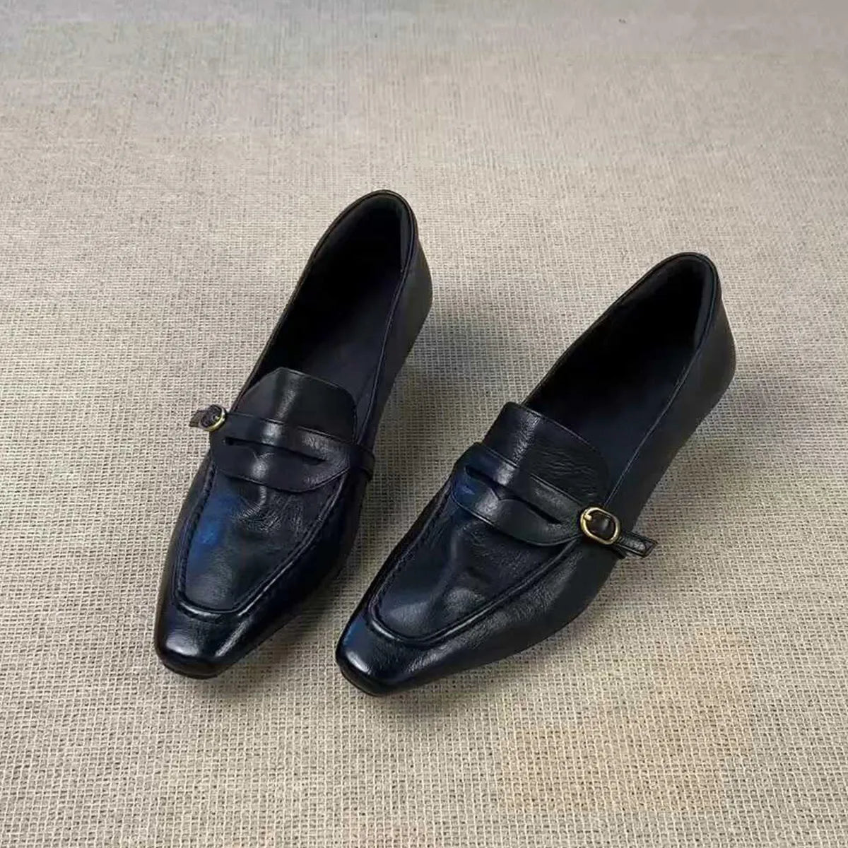 AIERTU  -  Fashion Womens Shoes Retro Luxury Genuine Leather Loafers for Woman Classic Britain Casual Shoes Designer Shoes Zapatos De Mujer Aiertu