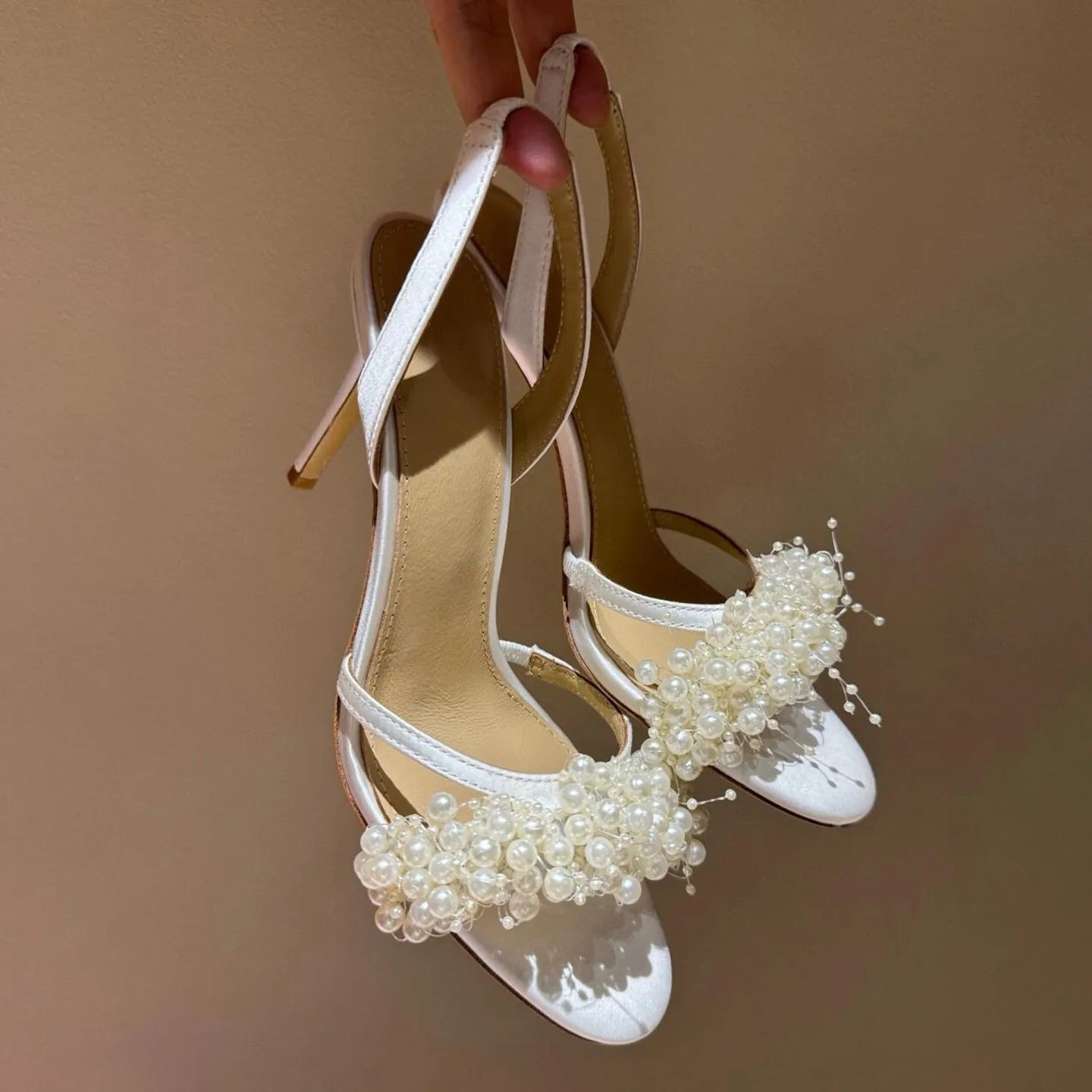 AIERTU  -  Summer New Elegant Style Pearl Flat Toe Sandals with Round Toe and Exposed Toe Women's Feel, Versatile Slim Heels and High Heels Aiertu