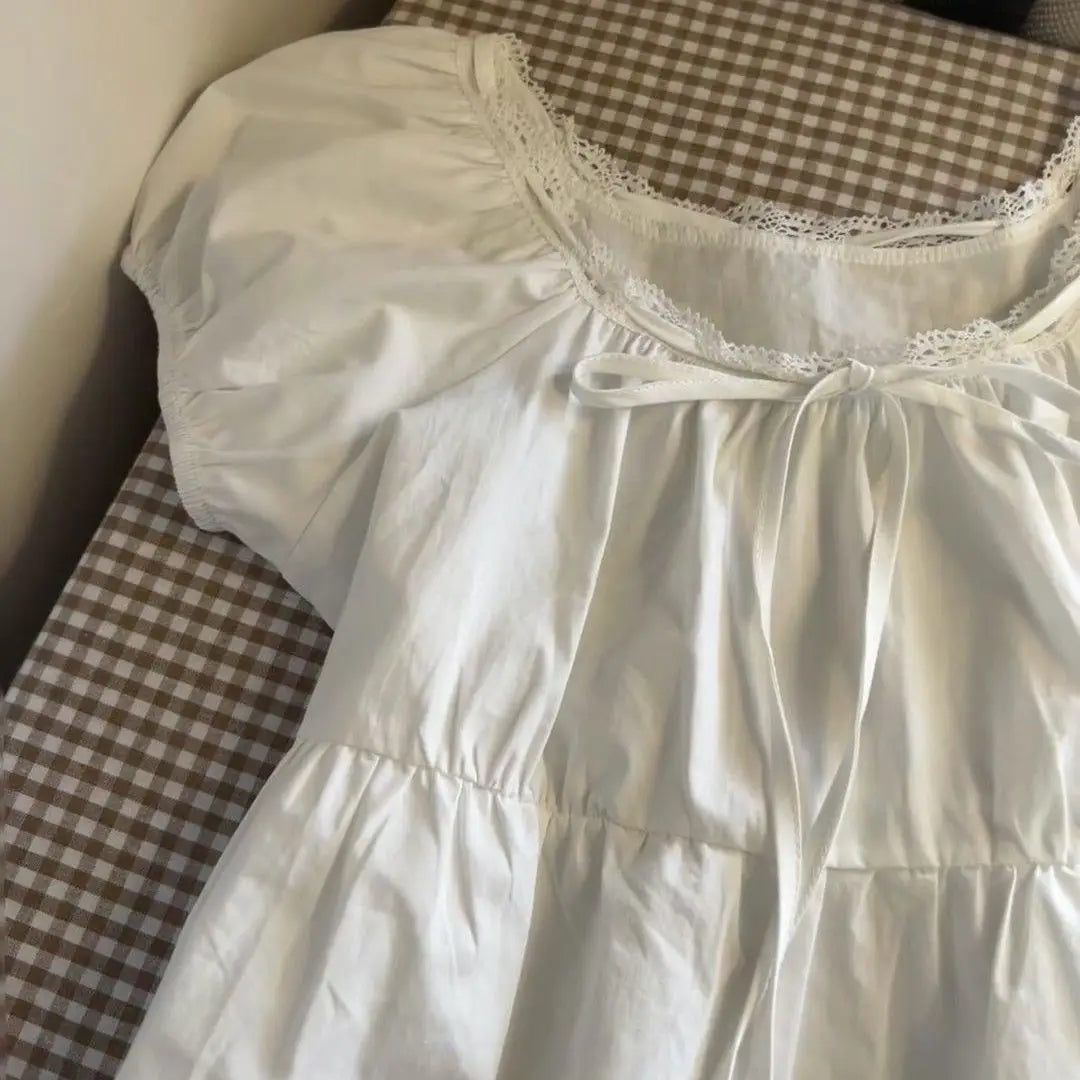 AIERTU  -  Summer New Style Lace Design Shirt White Short Sleeve Bubble Collar Slimming Doll Top Polyester Fabric 3D Effect Pure Color Aiertu