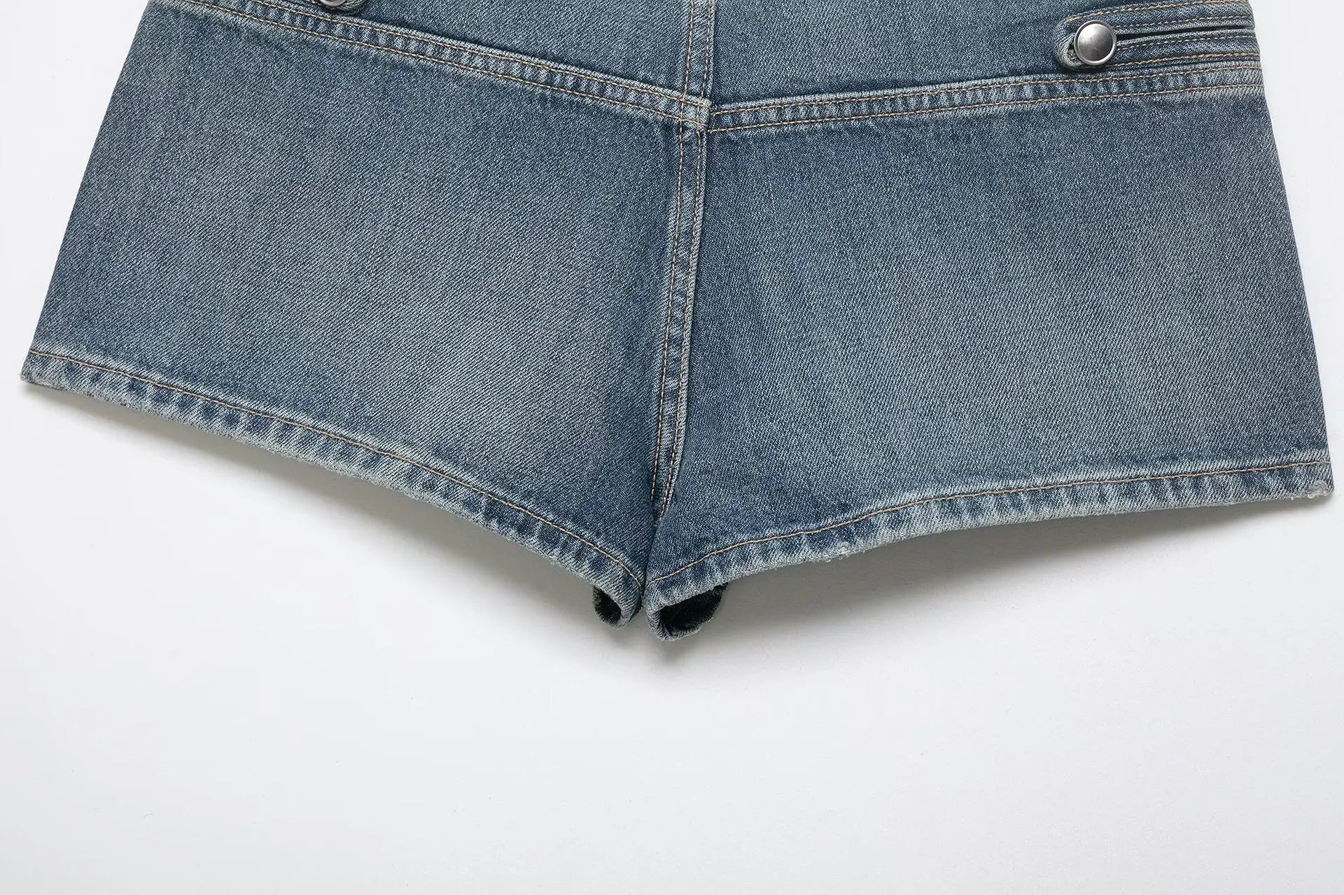 AIERTU  -  Low Waist Mini Denim Shorts Women's American Style Retro Wash Casual A-Line Hot Pants Summer Street Trend Sexy Girl Aiertu