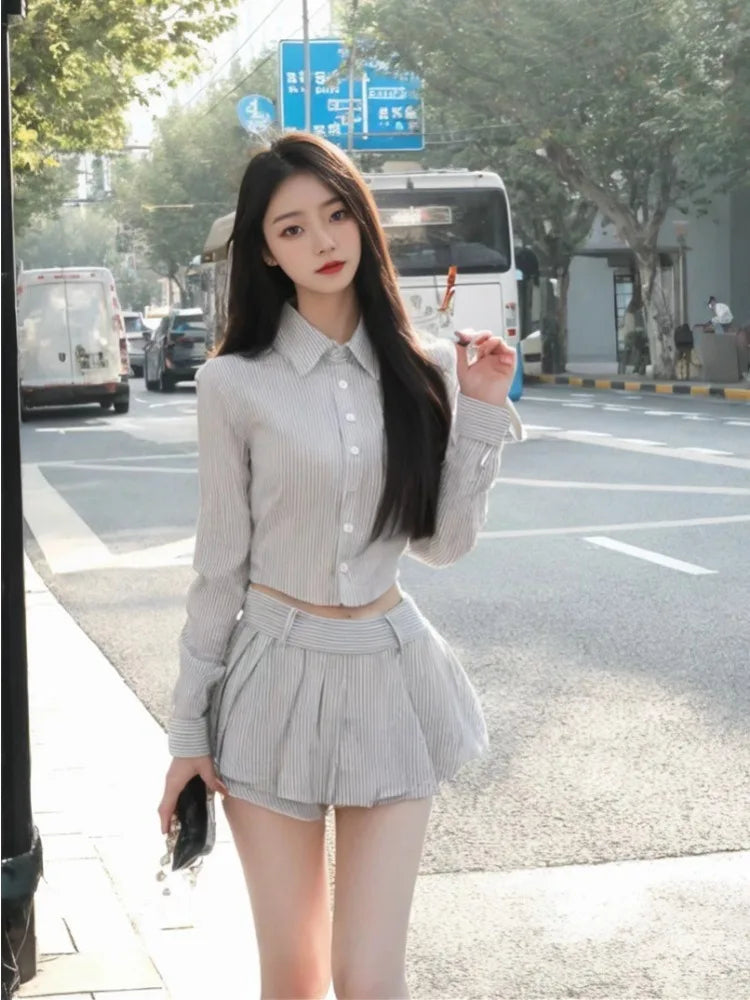Aiertu Sweet Hot Girls Sexy Preppy Style Suit Women's Spring/Autumn Irregular Long-sleeved Short Shirt Pleated Mini Skirt Two-piece Set Aiertu