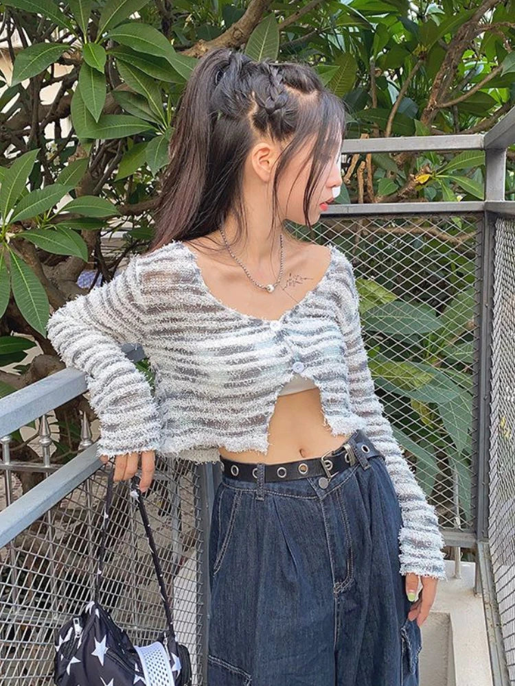 Aiertu FALL OUTFIT Cardigan Women Slim Popular All-match Leisure V-neck Autumn Lovely Knitting Daily Striped Ladies Elegant Korean Style Sexy New aiertu