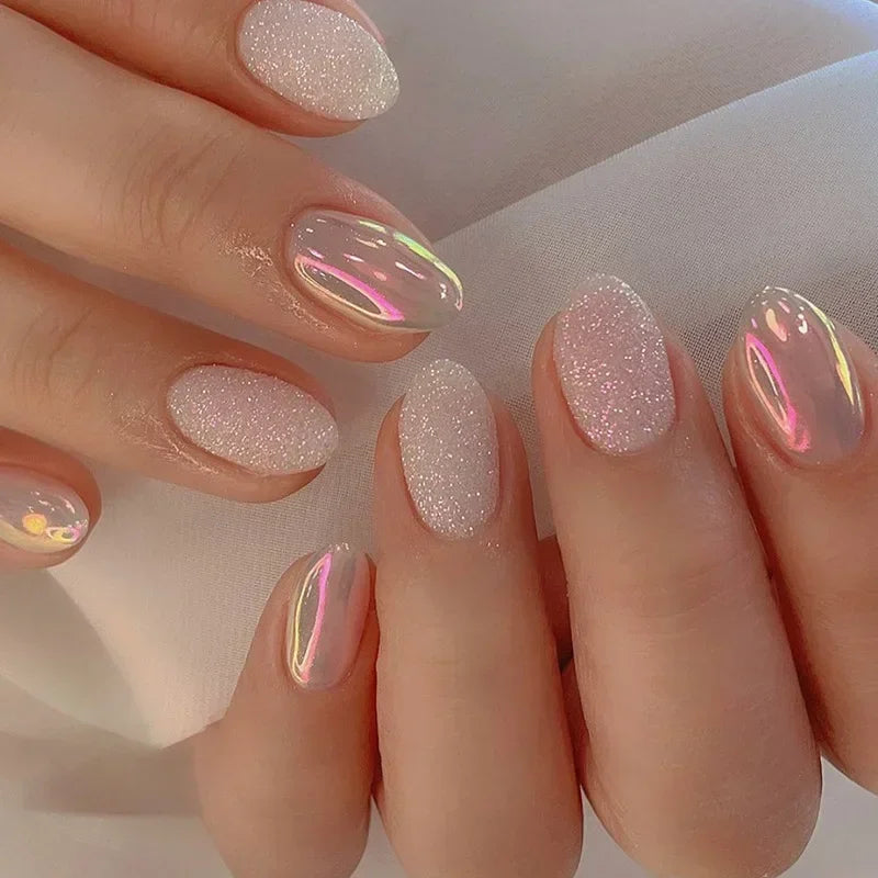 Aiertu 24Pcs Simple Green French False Nails Short Almond Fake Nails with Wave Line Design Wearable Round Head Press on Nail Tips Aiertu