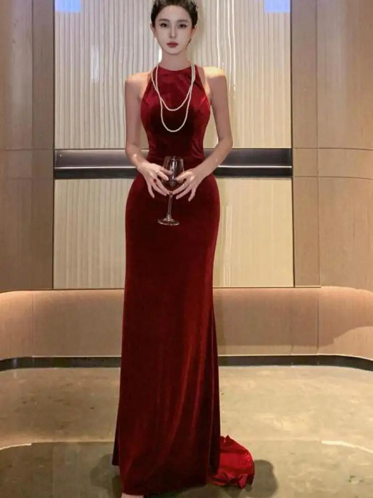 Women Vintage Red Halter Sleeveless Backless Bodycon Velvet Dress French Sexy Party Elegant Slim Fishtail Evening Dresses Summer Aiertu