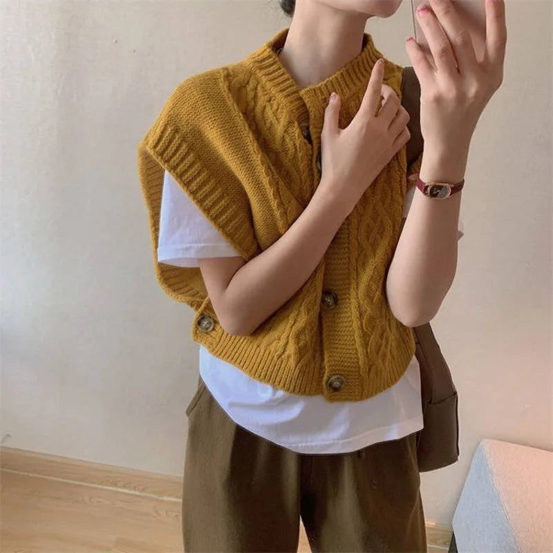 AIERTU  -  Button-knitted Cardigan Vest Women's Women's Soft Waxy Gentle Wind Sweater Vest Women Aiertu