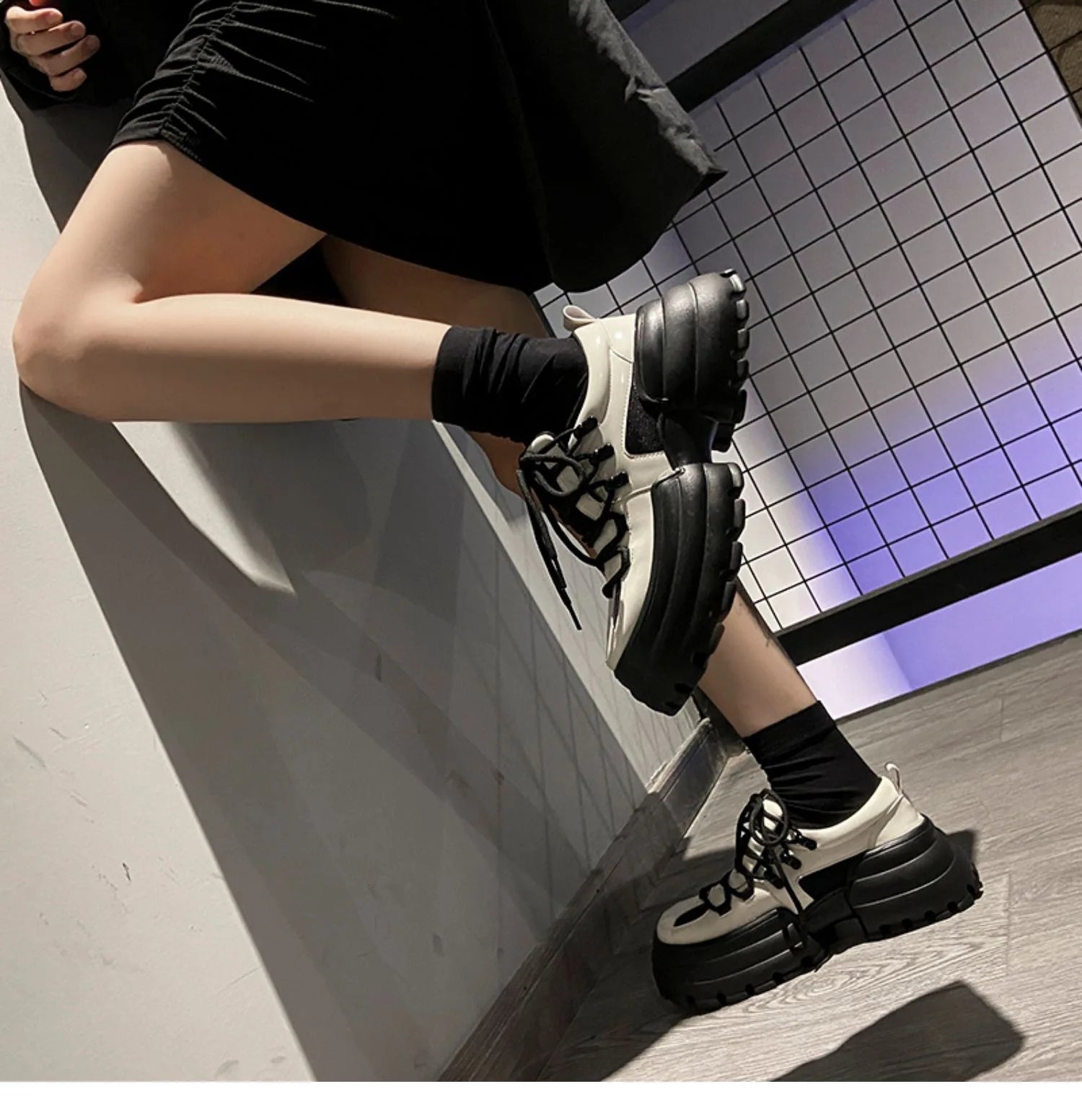 Aiertu Ladies British Casual Sport Leather Shoe Autumn New Big Head Muffin Small Leather Shoe Female Japanese College Style Single Shoe Aiertu