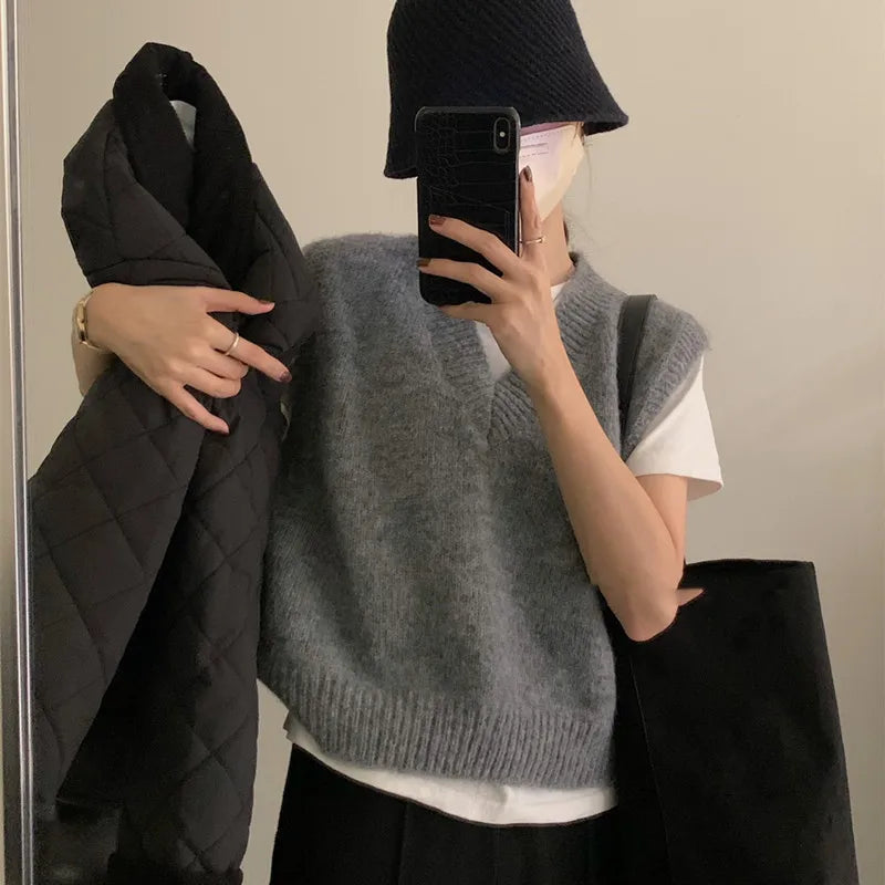 Aiertu Women Vintage Turn Down Collar Check Plaid Solid Knitting Sweater Female Casual Loose Vest Chic Pullovers Tops Aiertu