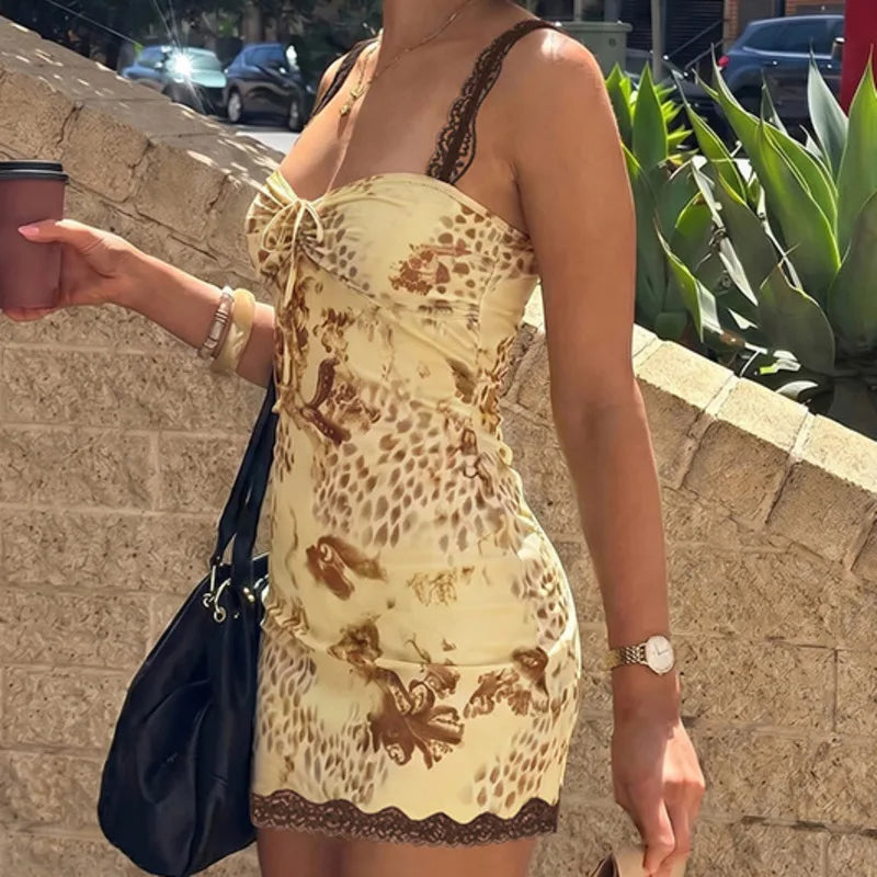 AIERTU  -  Retro Print Hip Hugging Short Skirt Women Lace Camisole Strapless Summer Sexy Slim Fit Backless Bow Tie Fashionable Sweet Dress Aiertu