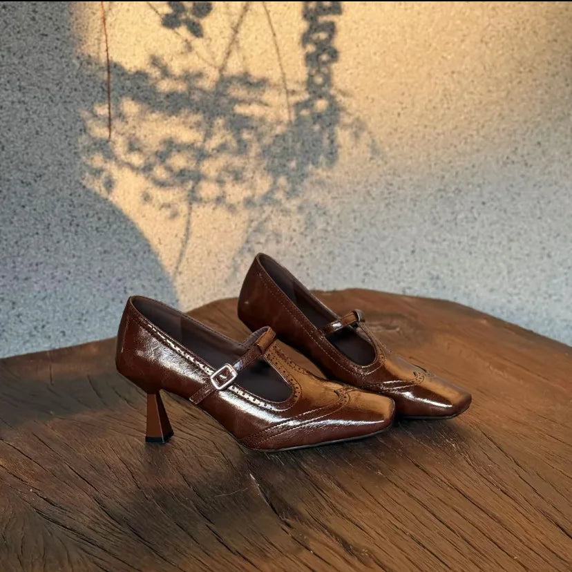 AIERTU  -  Retro Womens Shoes Exquisite Block Carving High Heels for Woman Elegant French Casual Shoes Fashion Designer Shoes Zapatos Mujer Aiertu