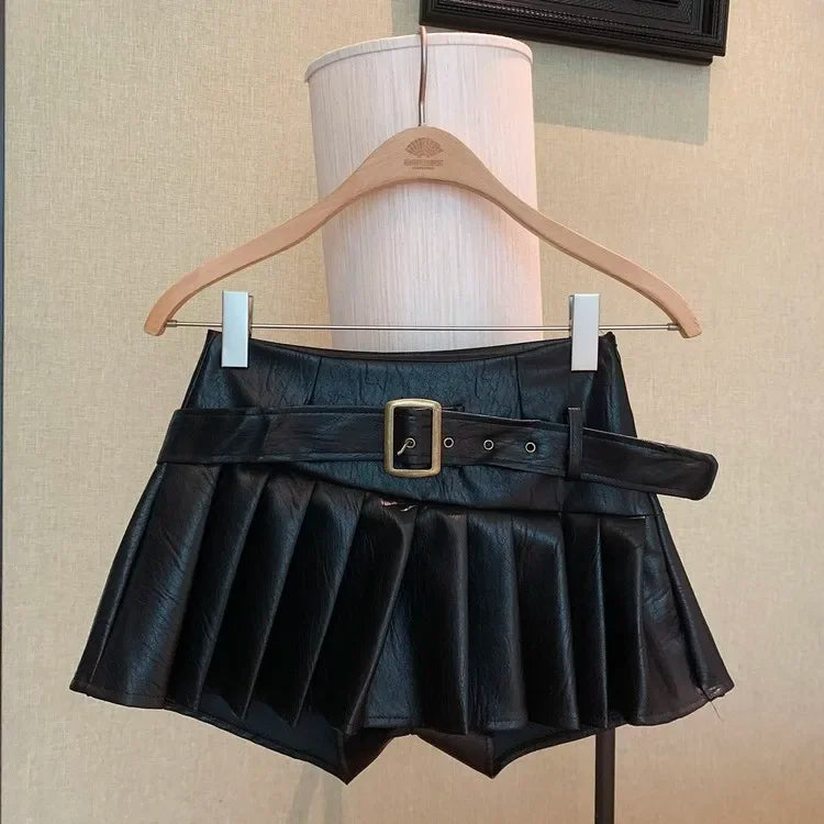 Aiertu  New Winter Women’s Sexy 90S PU Faux Leather Skirt Short Skinny High With Belt Short Mini Pleated Skirt With Shorts Y2K Aiertu