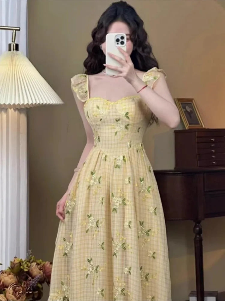 Aiertu French Floral Printed Midi Dresses for Women Summer New Holiday Beach Style Spaghetti Strap Party Dress Prom Robe Aiertu