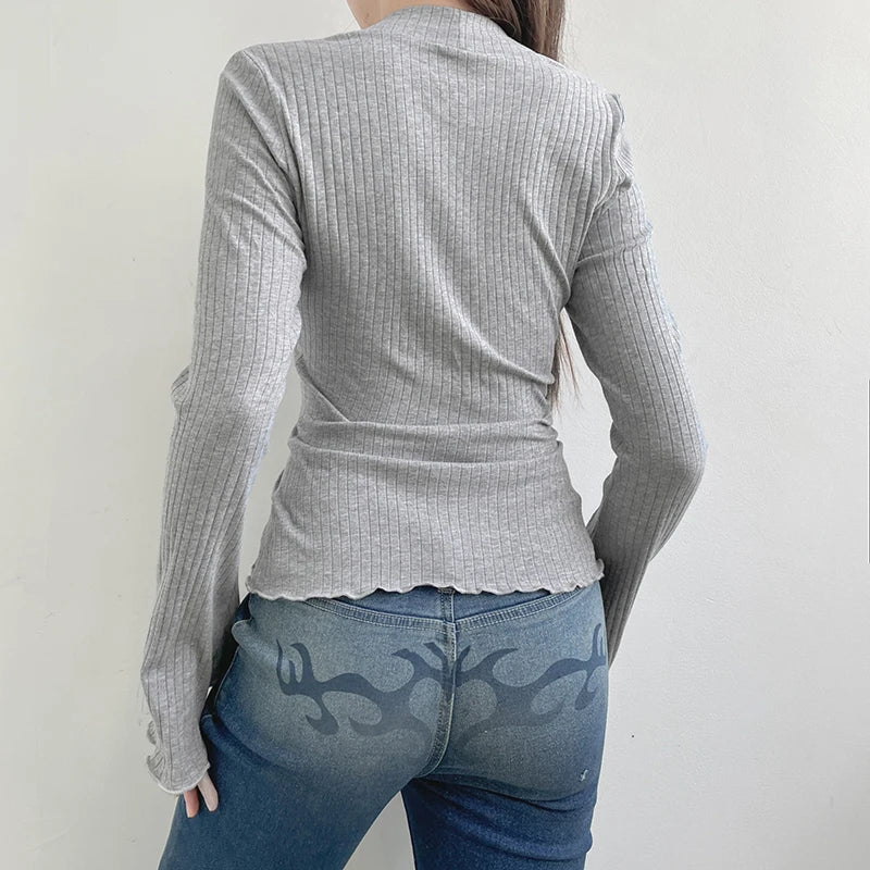 Aiertu  Cute Bow Stitched T-shirts Ladies Kawaii Folds Square Collar Full Sleeve Patchwork Fake Two-piece Crop Top Autumn Shirts Aiertu