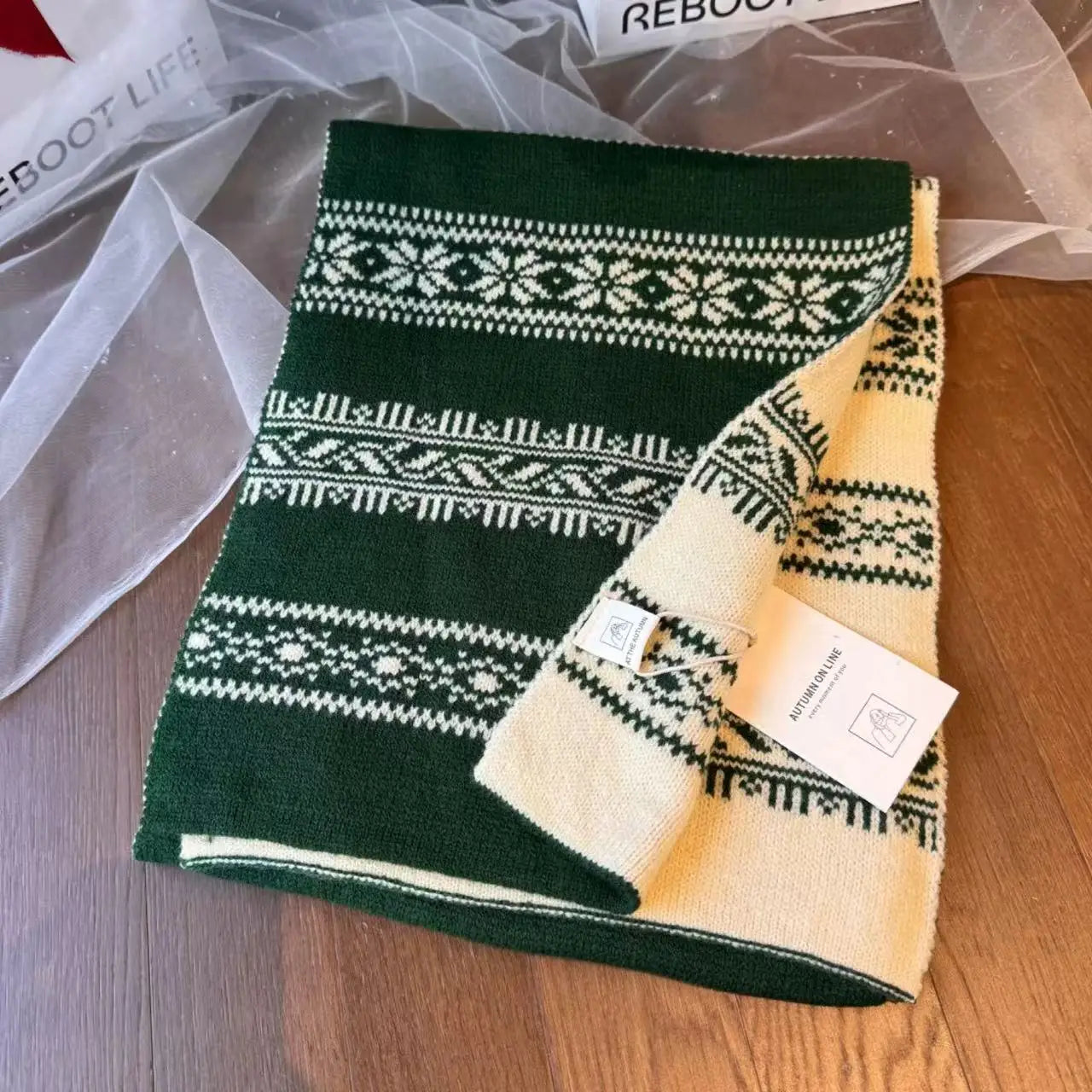 AIERTU  -  Women's Winter Scarf Sweet Warm Fel Island Style Knitted Wool Scarf High End Retro Thickened Warm Woolen Scarf Fashion Scarf Aiertu