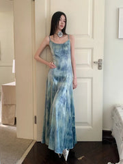 Aiertu A Minimalist And Luxurious Dress For Women, With A Summer Halo Dyeing Temperament And A Slim Fitting Seaside Strap Long Dress Aiertu