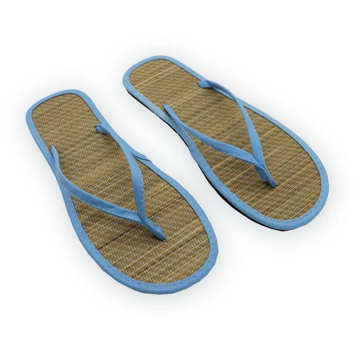 AIERTU  -  New Summer Japanese Style Rattan Straw Flip Flops For Men Women Flat Straw Mat Slippers Casual Indoor Outdoor Wear Sandals Aiertu