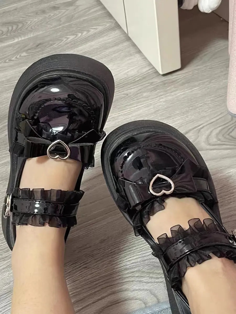 Aiertu  Chunky Platform Mary Jane Shoes for Women Patent Leather Lace Ankle Strap Pumps Woman Autumn White Lolita Shoes Y2K Aiertu