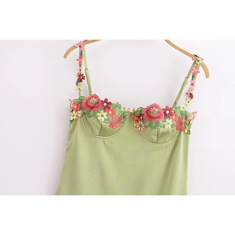 Aiertu New Fashion Women Floral Embroidery Sling Mini Sexy Dresses Summer Party Robe Aiertu