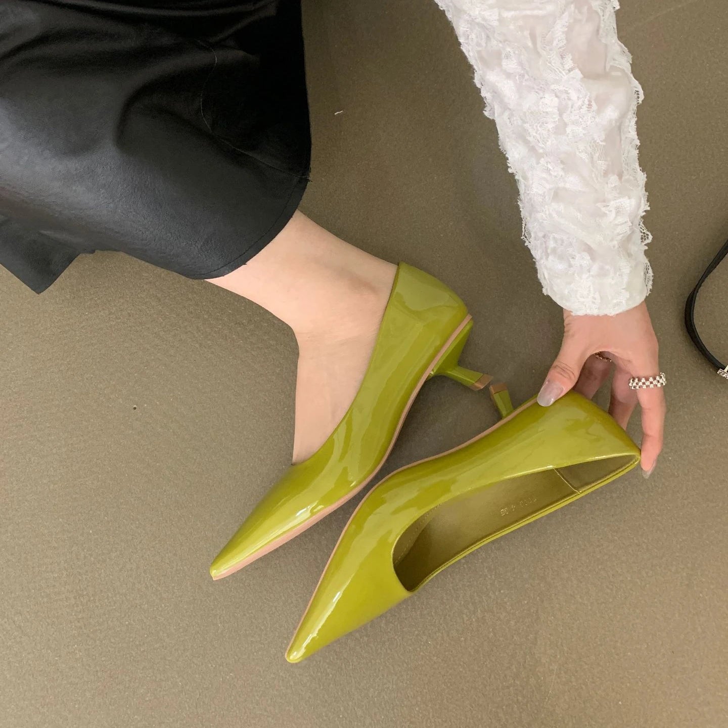 Patent Leather Low Heel Office Women Shoes Pumps Pointed Low Elegant High Heels Simple Comfy Nude Spring Footwear for Women 2024 Aiertu