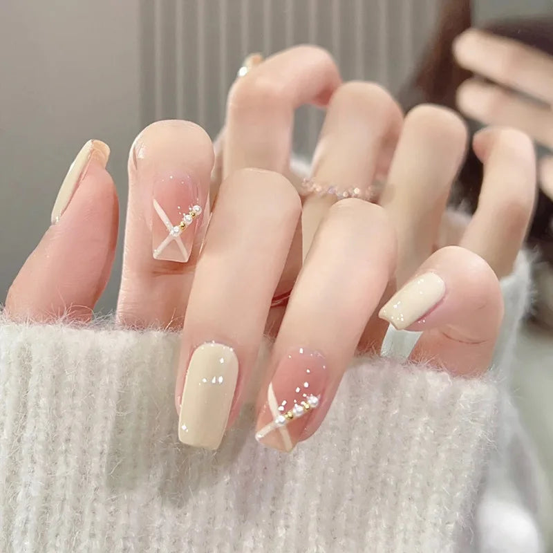 Aiertu 24Pcs Fake Nails Press On Tips Art Supplies Reusable Edhesive False For ABS Artificial Sith Adhesive Full Cover Nail Almond Aiertu