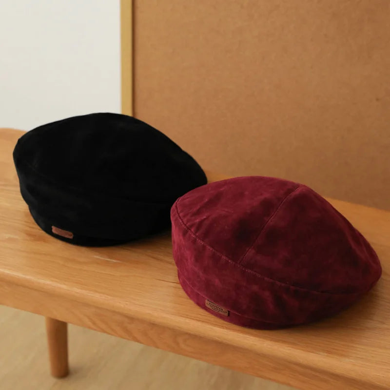 Aiertu  -  Winter Suede Beret Hat for Men Women Leather Label Newsboy Hat Outdoor Warm Thickened Berets Retro Texture Versatile Painter Cap Aiertu