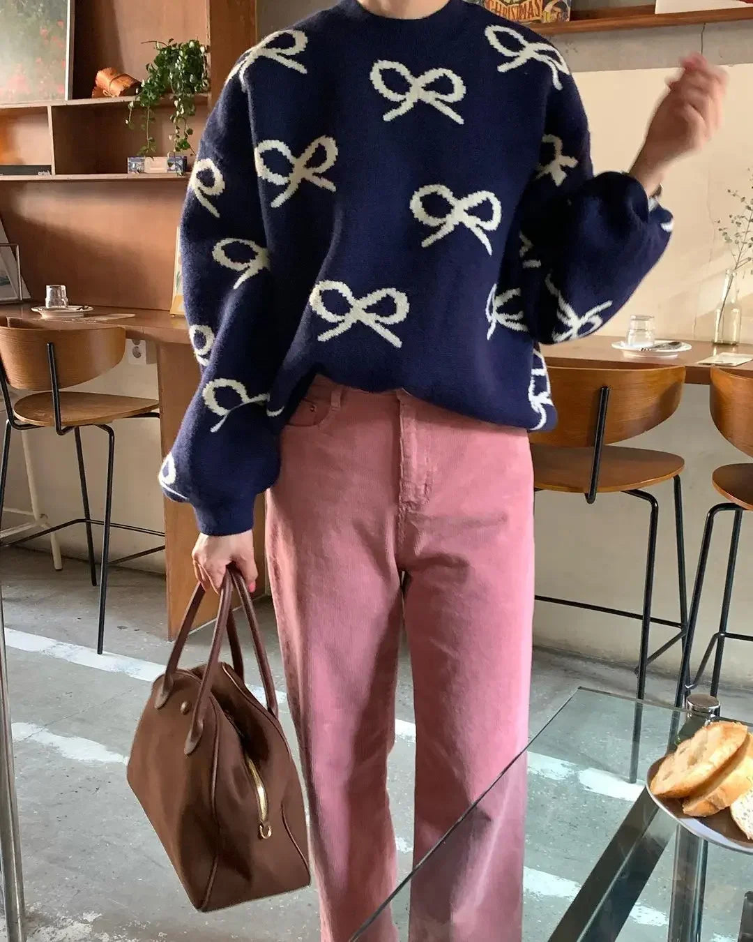 Aiertu  -  Elegant Bow Printed Women Knitted Sweater Fashion Round Neck Long Sleeves Oversized Pullover 2026 Warm Lady Commuting Tops Aiertu