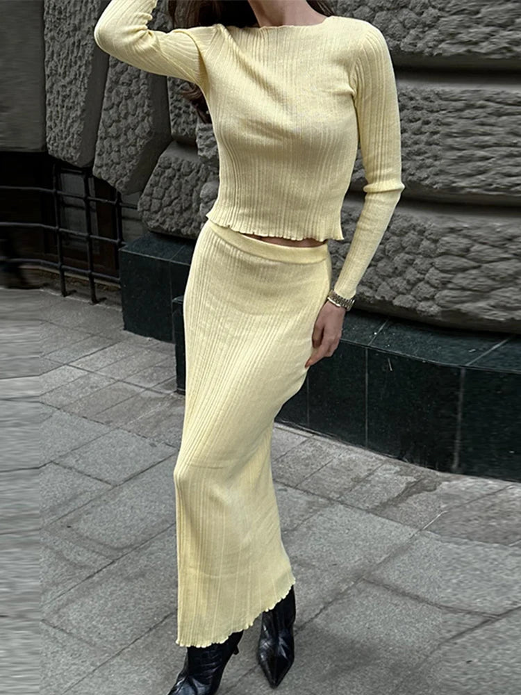Aiertu  -  Knitted Slim Fit Long Sleeve Top Skirt Suit Women Hip Package Dresses Waisted Tunic Midi Dress Daily Outfit 2026 Autumn New Aiertu