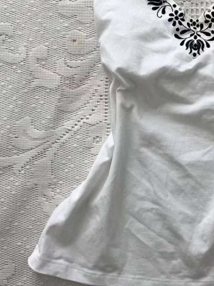 Aiertu  -  Summer Grunge Halter Bandage Fairy Crop Camisoles Sexy Streetwear Backless Vintage Tank Women Y2k Aesthetic Embroidery Top Tanks Aiertu