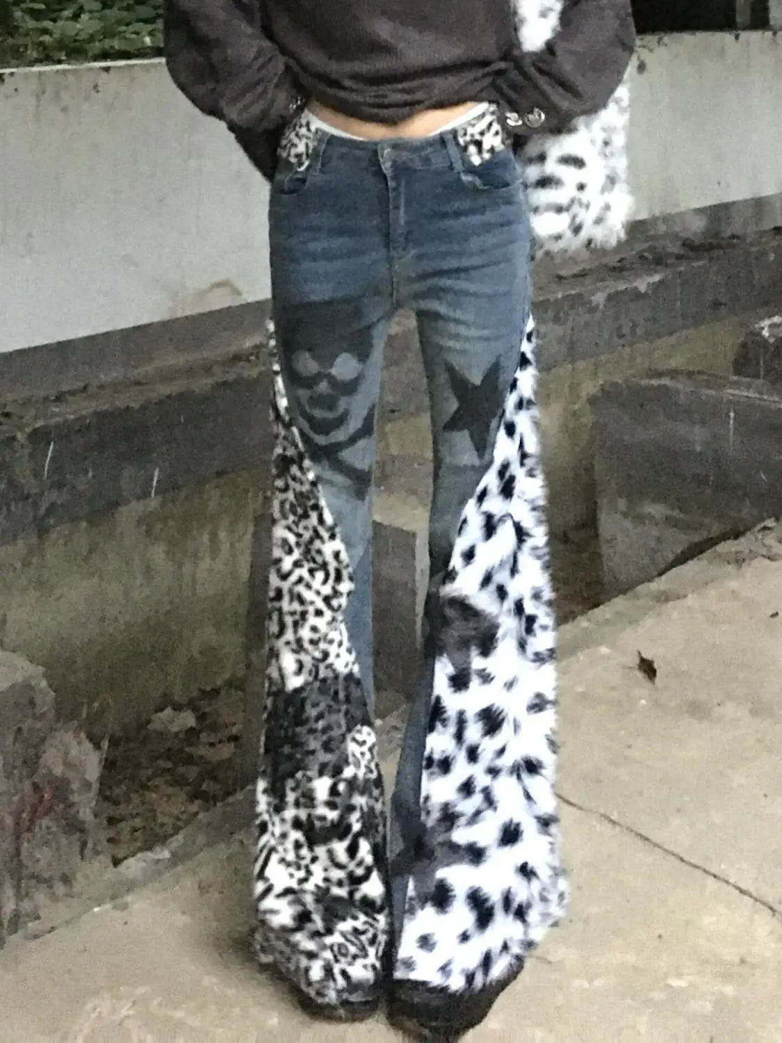 Aiertu  -  High Street Retro Large Size Washed Skull Leopard Print Straight Jeans y2k Winter New Style Hot Girl Slim Low Waist Flare Pants Aiertu