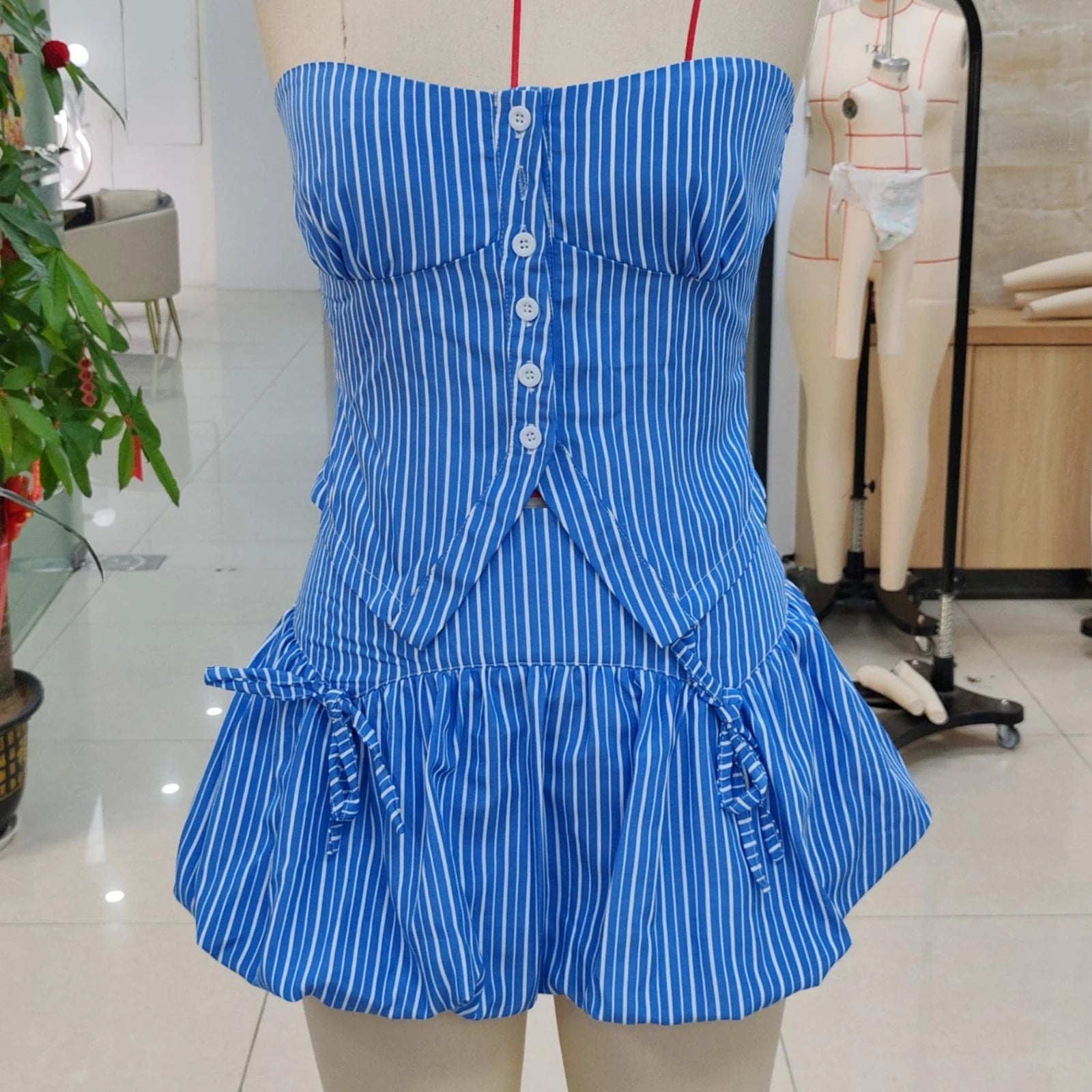 Aiertu  -  Women 2-Piece Outfits Strapless Striped Print Button Bandeau and Mini Bubble Skirt Set for Streetwear Aesthetic Clothes Aiertu