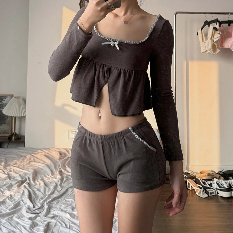 Aiertu  Aesthetic Outfits Women Lace Trim Sqaure Neck Babydoll Crop Tops Elastic Waist Shorts Cottage 2 Pieces Set 90s Vintage T-shirt Aiertu