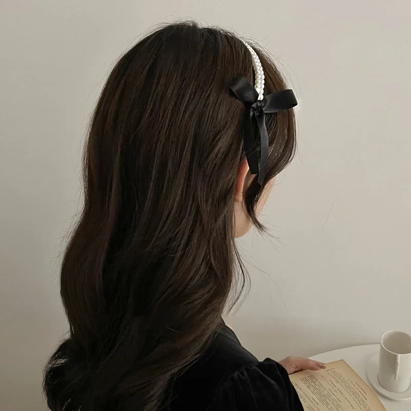 Aiertu Vintage French Pearls Bow Hair Band for Women Girls Autumn Winter Korean Elegant Black Classic Hair hoop Hair Jewelry Aiertu