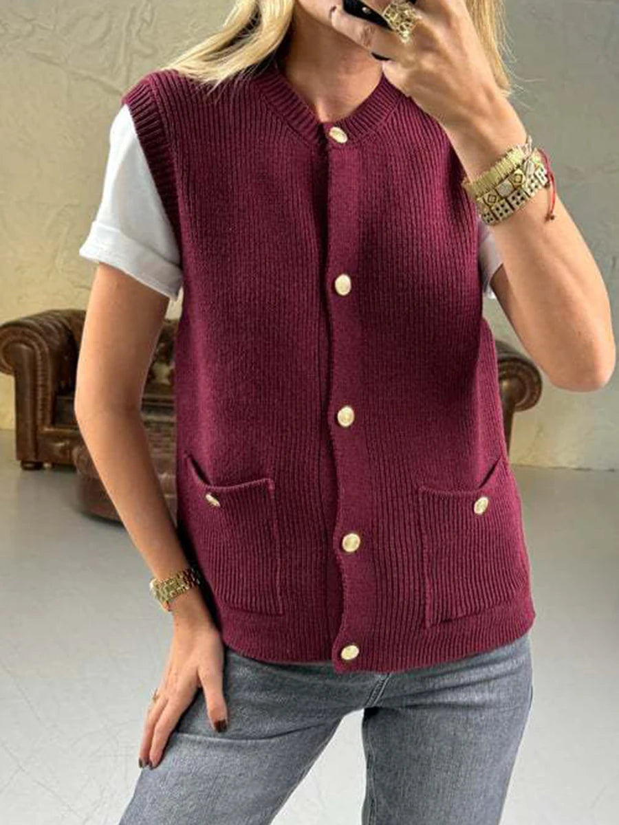Aiertu  -  Pocket Solid Cardigan Vest Women O Neck Single Breasted Sleeveless Knit Waistcoat 2025 New Simple Casual Fashion Sweater Jacket Aiertu