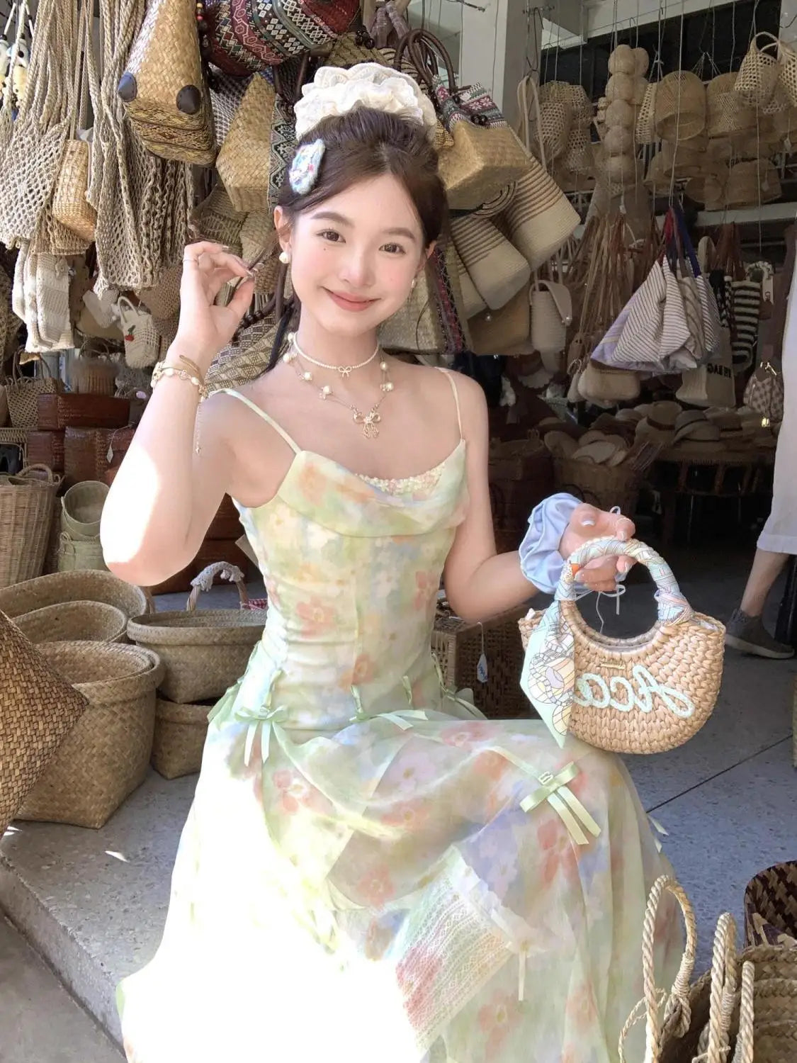 Aiertu  -   French Sweet Style Slim Floral Printd Strap Camisole Dress for Women Spring/Summer New Bow Sexy Waist Slimming A-line Mini Dress Aiertu
