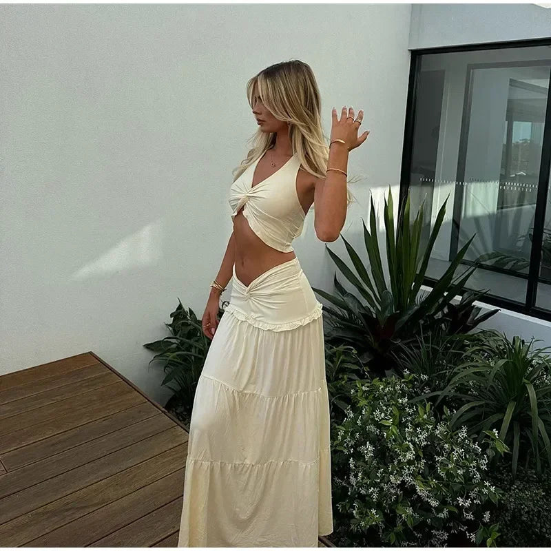 Aiertu  -  Elegant 2 Piece Set Women Outfit Halter V-neck Ruched Corset Tops Hip Package Long Skirts Sets 025 New Lady Vacation Beach Suits Aiertu