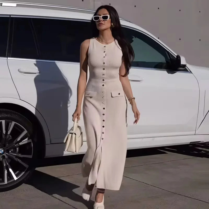 Aiertu  -  Elegant Sleeveless Single-breasted Ribbed Sweaters Long Dress for Women High Waist Bodycon Knitted Fake Pocket Dress New Aiertu