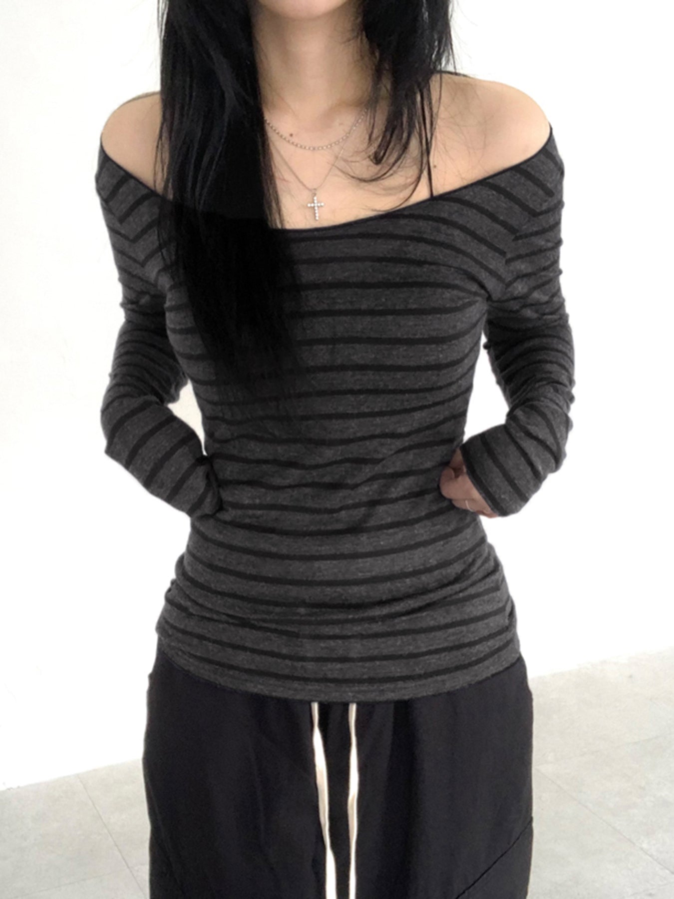 Aiertu - summer inspo Hot Japanese Basic Slim Long Sleeve Stripe Tee Off Shoulder O Neck Korean Street Style Spring Autumn Y2K Gray T Shirt Women Aiertu