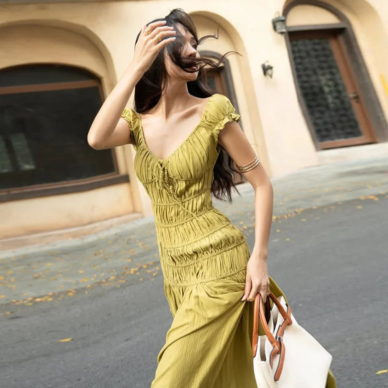 Aiertu  -  Sexy Deep V-neck Pleated Maxi Dress For Women Elegant Fashion Backless Slim Fit Solid Color Sexy Holiday Birthday Dress Aiertu
