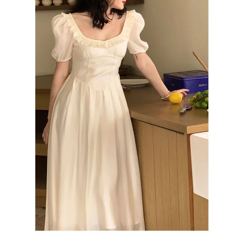 Aiertu  Women's Bubble Sleeve Dress Waist Cinched Hemmed French Vintage Gentle Temperament Long Dress Autumn New Style Design Sense Aiertu