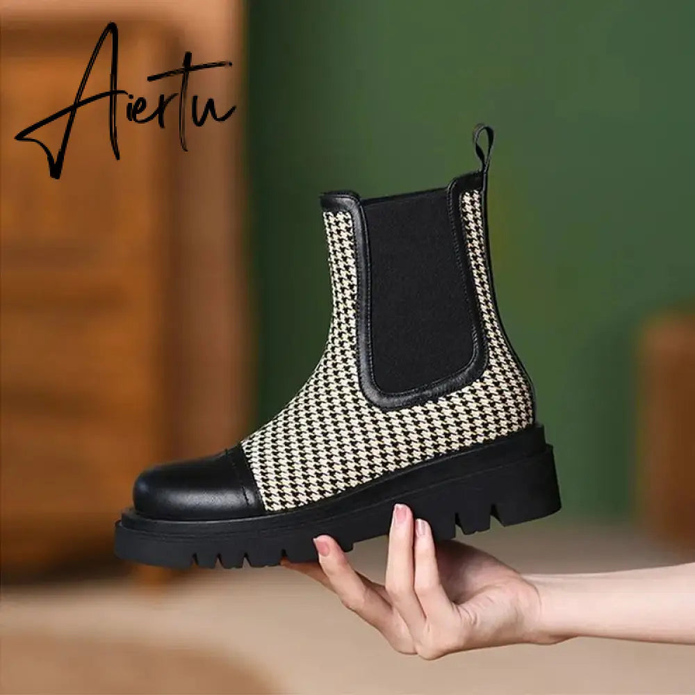 Aiertu  Autumn and winter new elasticated thick-soled women's boots French retro flat color elastic stitching plaid fashion Martin boots Aiertu