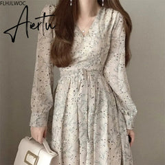 Aiertu Autumn Basic Long Dress Long Sleeve V Neck Floral Printed Retro Vintage A Line Women Dresses Chic Korea Fashion Vestidos Aiertu