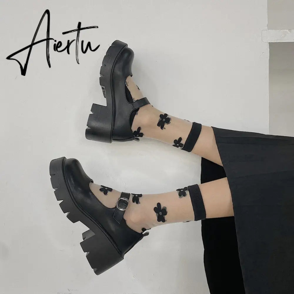 Aiertu Black Lolita Leather Shoes Autumn  Buckle Strap British Retro Rubber Wedge Platform JK Uniform Mary Jane Round Toe Singles Aiertu